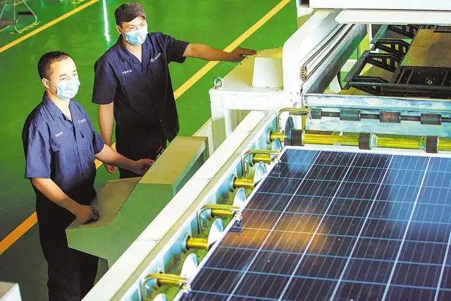 太陽能電池板廢氣應(yīng)該怎么處理呢？